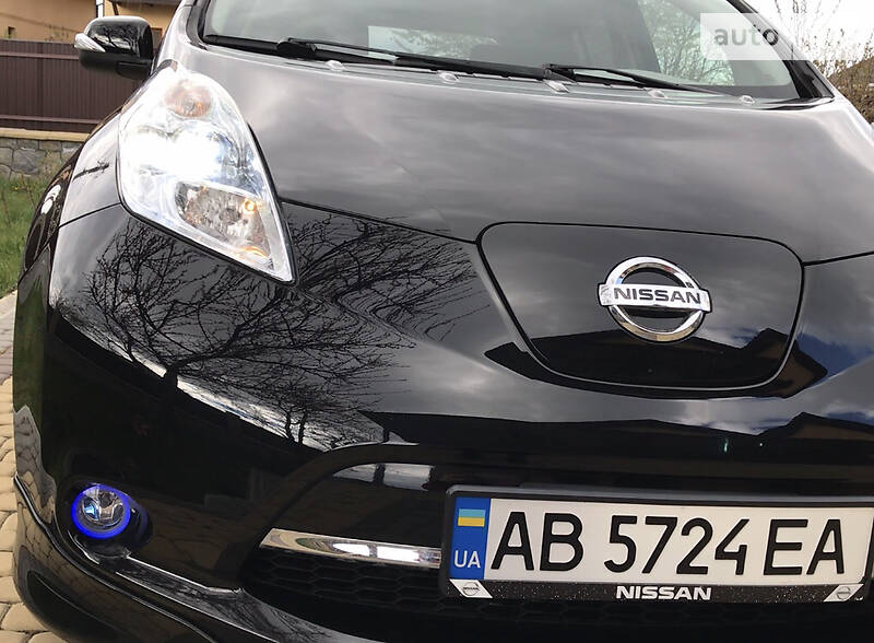 Ліфтбек Nissan Leaf 2011 в Вінниці
