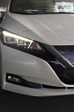 Хэтчбек Nissan Leaf 2019 в Житомире