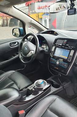 Хэтчбек Nissan Leaf 2014 в Днепре