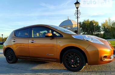 Хэтчбек Nissan Leaf 2016 в Измаиле