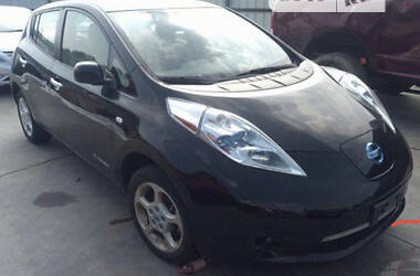 Хэтчбек Nissan Leaf 2012 в Львове