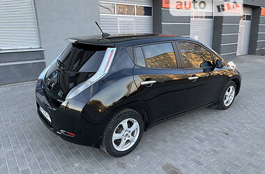 Хэтчбек Nissan Leaf 2013 в Ровно