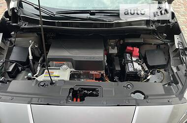 Хэтчбек Nissan Leaf 2020 в 