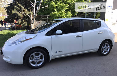 Хэтчбек Nissan Leaf 2014 в Одессе