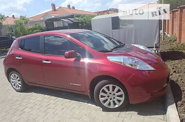 Хэтчбек Nissan Leaf 2013 в Виннице