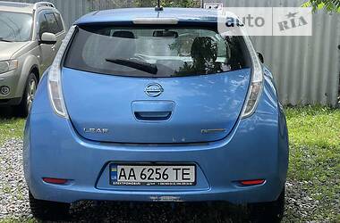 Хэтчбек Nissan Leaf 2013 в Полтаве