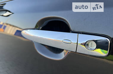 Хетчбек Nissan Leaf 2014 в 