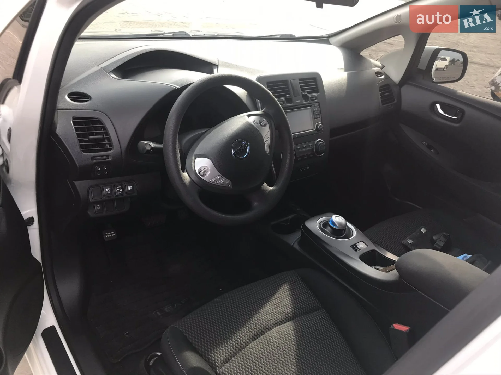 2016 Nissan Leaf - мініатюра 11