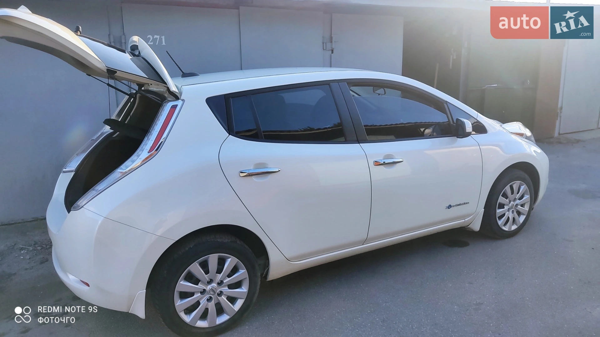 2016 Nissan Leaf - мініатюра 4