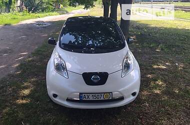 Хэтчбек Nissan Leaf 2013 в Харькове