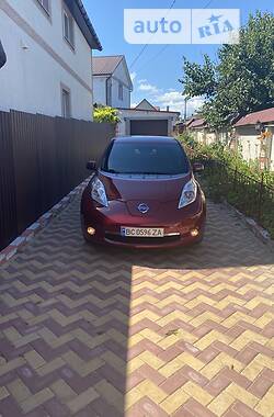 Хетчбек Nissan Leaf 2016 в Одесі