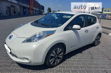 Хетчбек Nissan Leaf 2014 в Тернополі