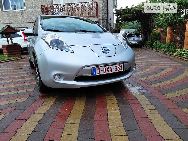 Хэтчбек Nissan Leaf 2014 в Стрые