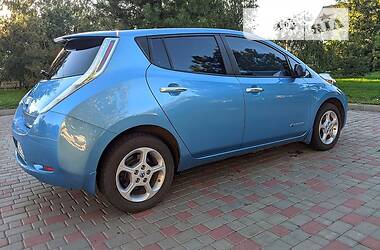 Хэтчбек Nissan Leaf 2013 в Одессе