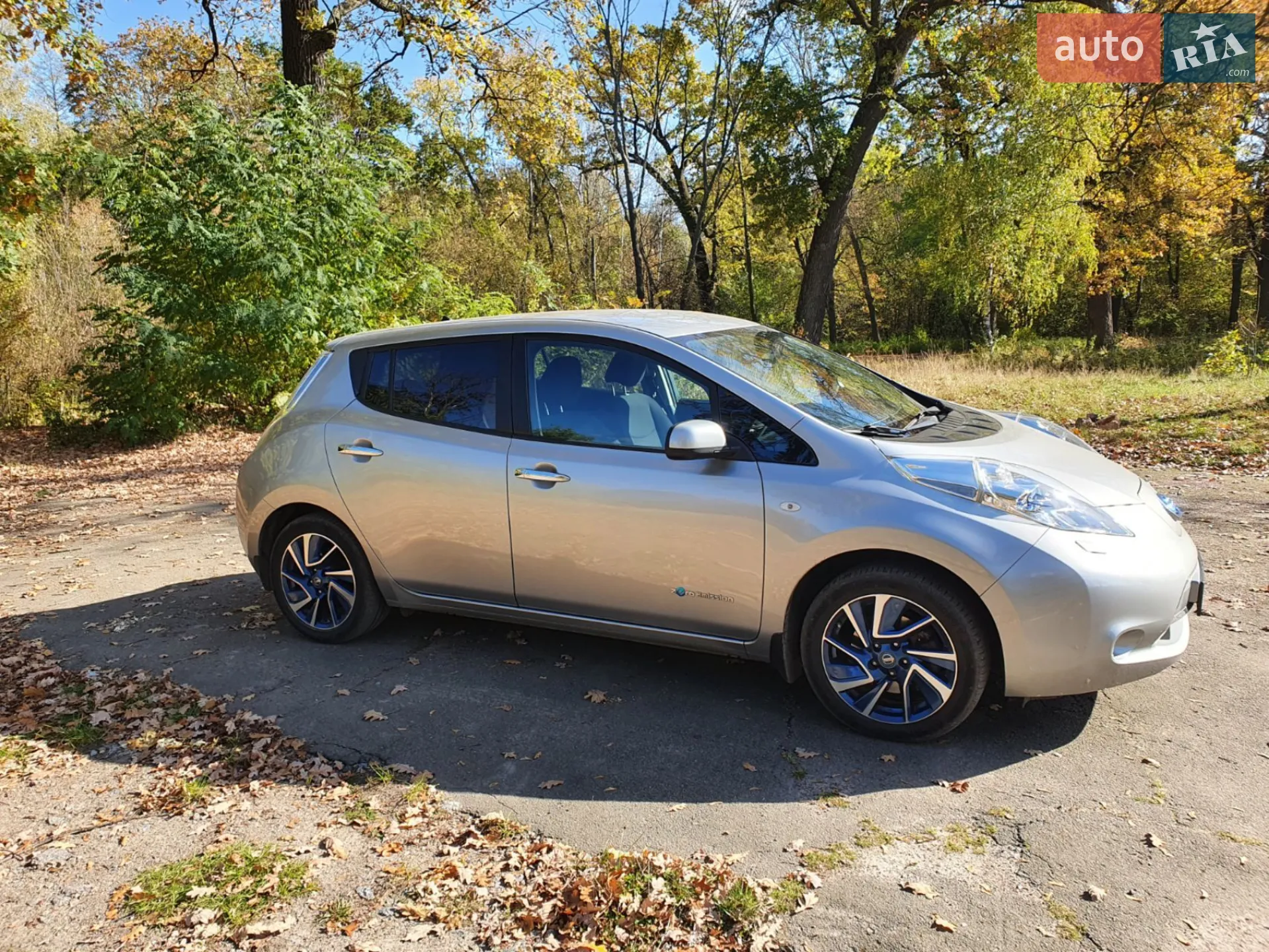 2016 Nissan Leaf - мініатюра 4