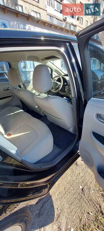 Хэтчбек Nissan Leaf 2011 в Запорожье фото 11 Хэтчбек Nissan Leaf 2011 в Запорожье
