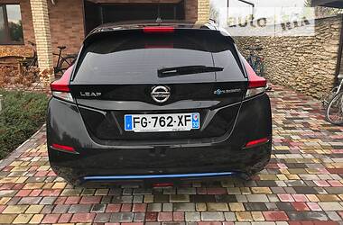 Хэтчбек Nissan Leaf 2019 в Млинове