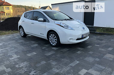 Хетчбек Nissan Leaf 2013 в Львові