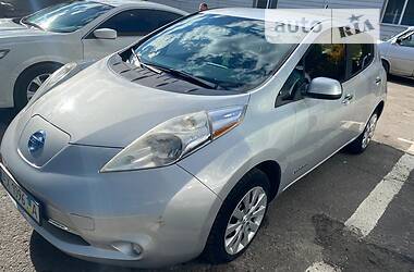 Хэтчбек Nissan Leaf 2013 в Харькове