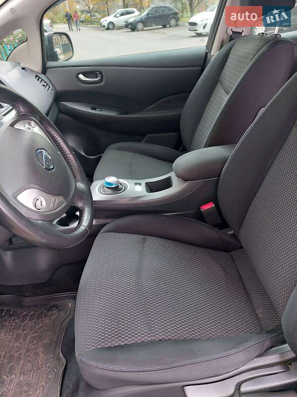 Хетчбек Nissan Leaf 2015 в Кропивницькому фото 5 Хетчбек Nissan Leaf 2015 в Кропивницькому