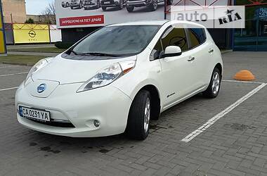 Хэтчбек Nissan Leaf 2012 в Черкассах