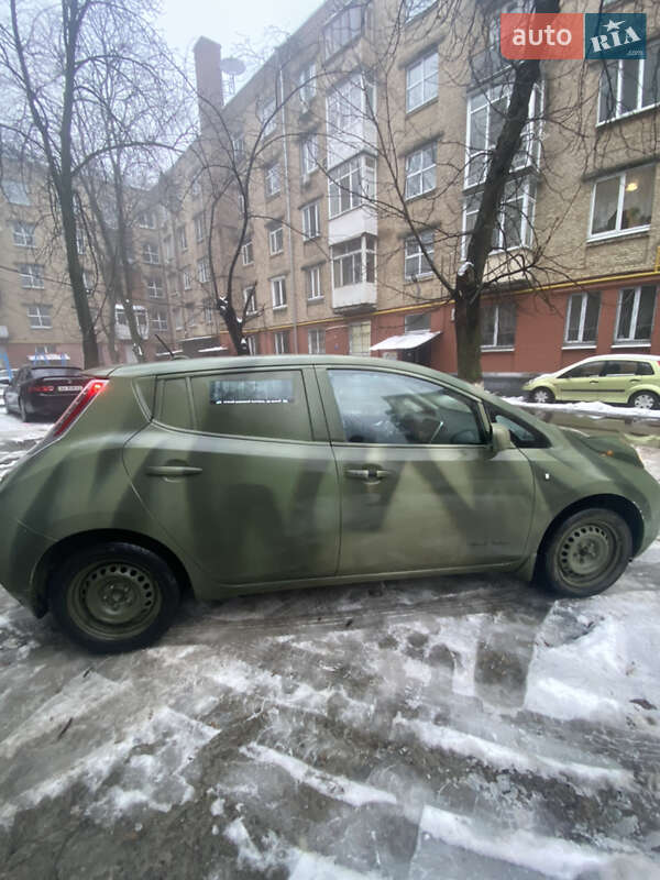 Хэтчбек Nissan Leaf 2014 в Киеве фото 3 Хэтчбек Nissan Leaf 2014 в Киеве