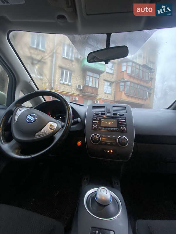 Хэтчбек Nissan Leaf 2014 в Киеве фото 15 Хэтчбек Nissan Leaf 2014 в Киеве