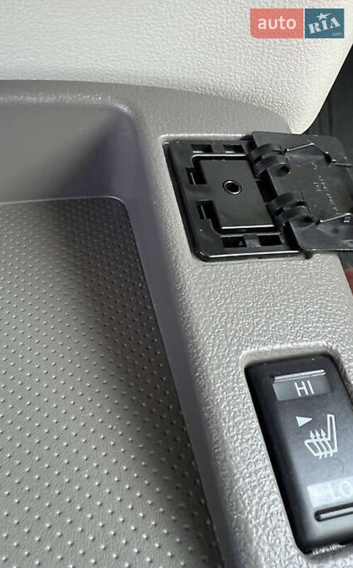 Хетчбек Nissan Leaf 2012 в Києві фото 15 Хетчбек Nissan Leaf 2012 в Києві