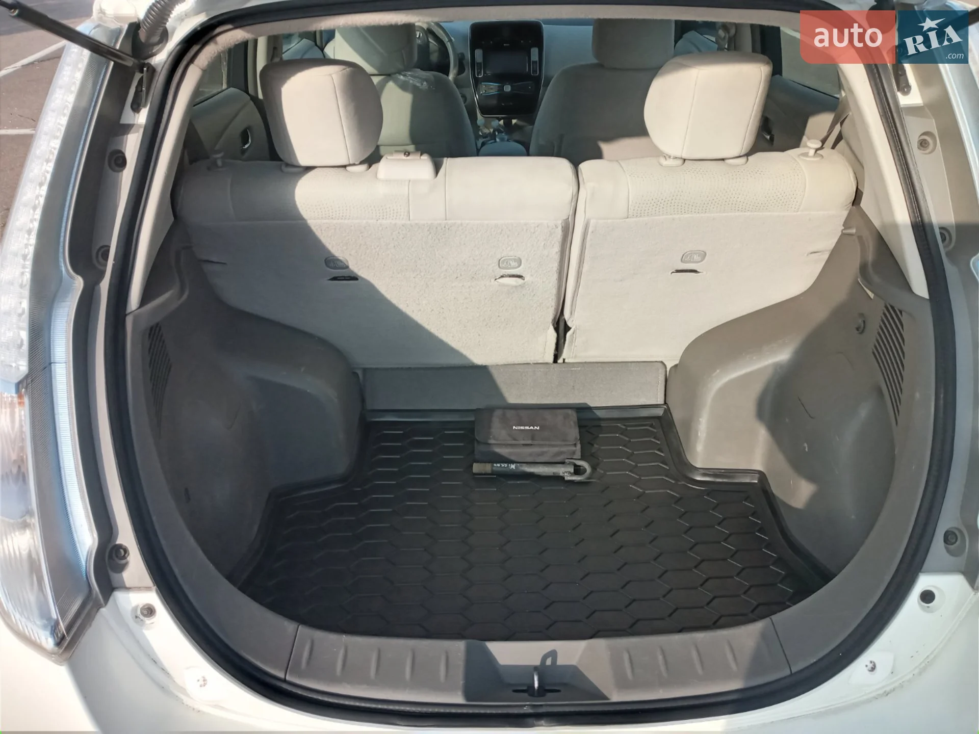 2013 Nissan Leaf - мініатюра 21