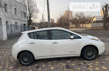 Хэтчбек Nissan Leaf 2016 в Харькове