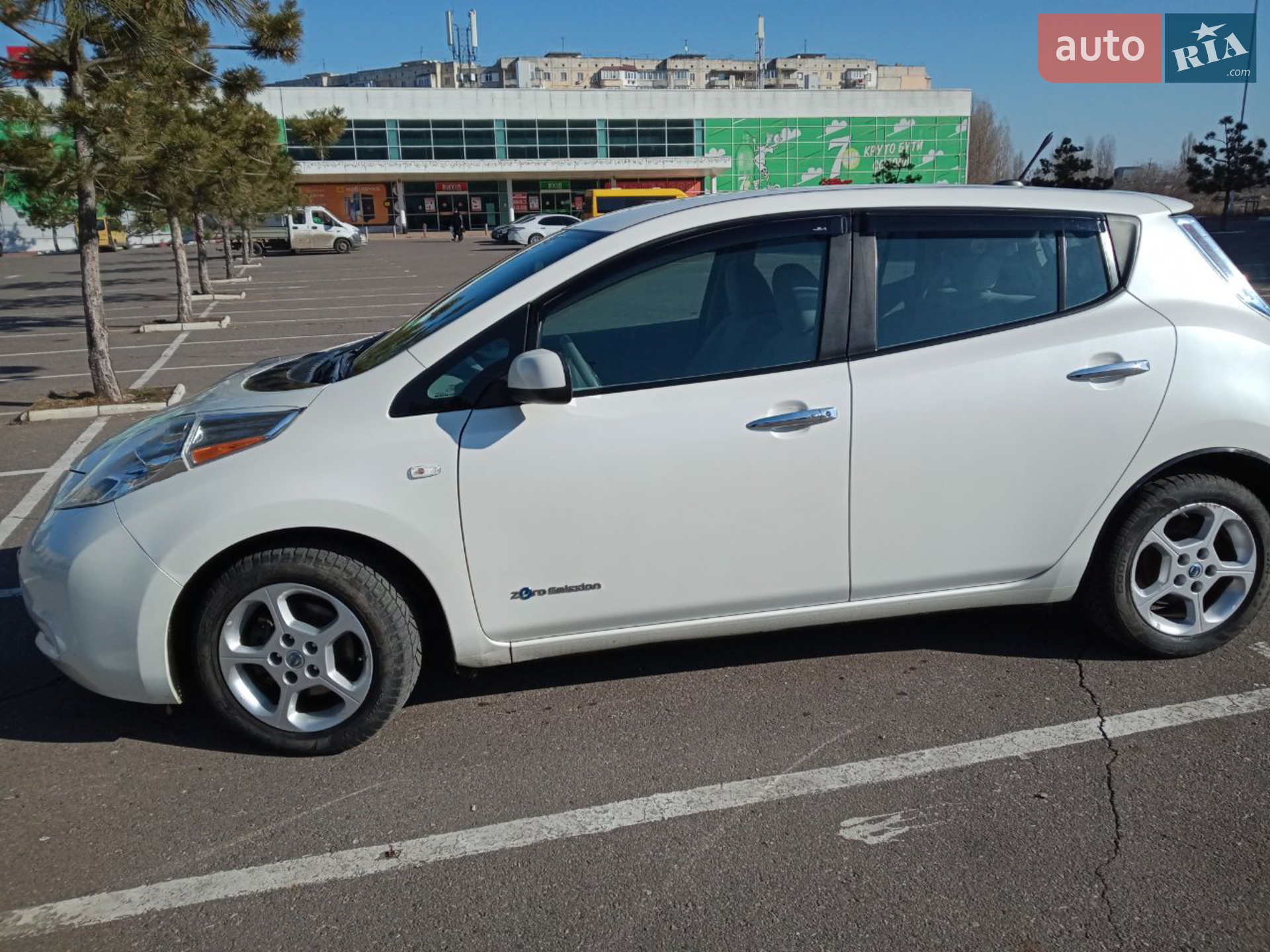 2013 Nissan Leaf - мініатюра 4