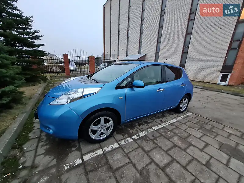 Nissan Leaf