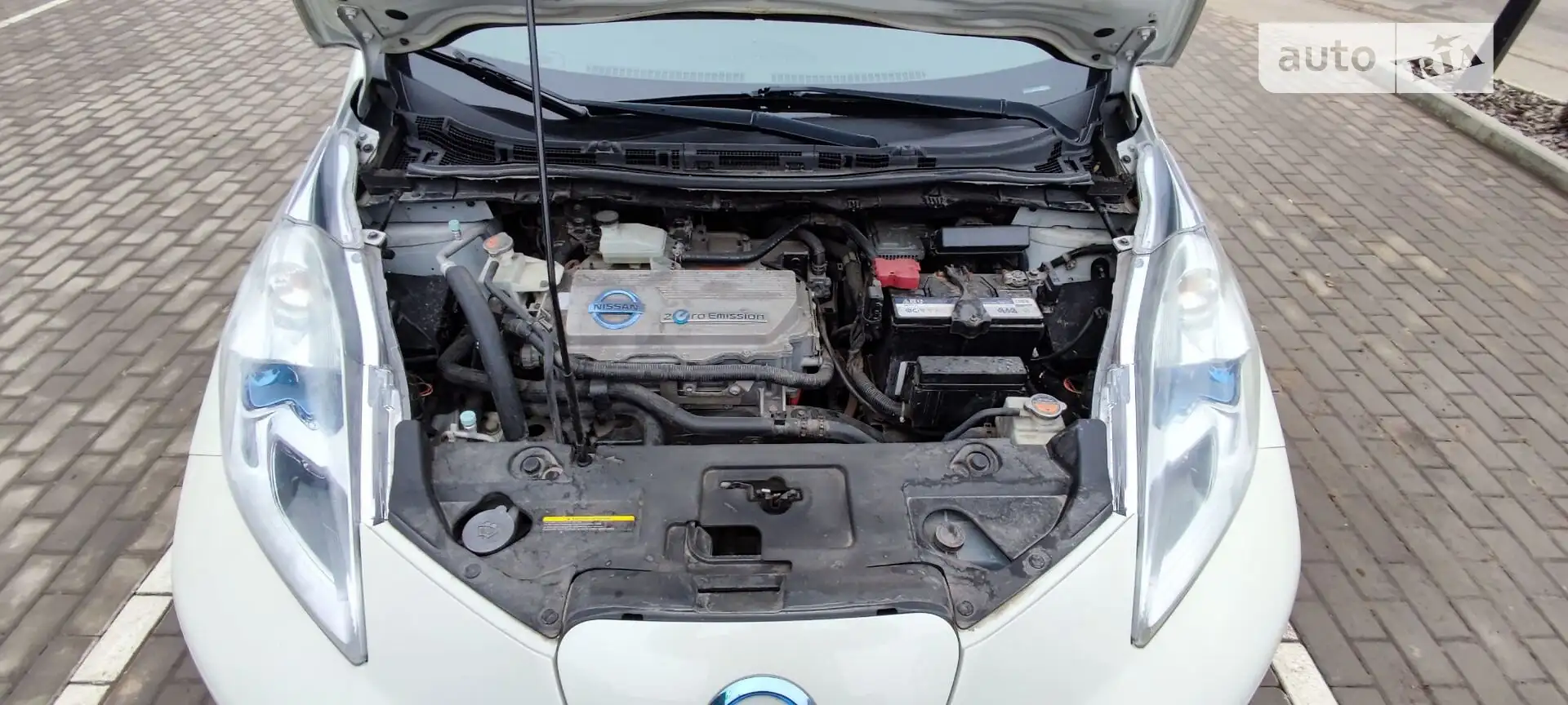 2011 Nissan Leaf - мініатюра 22