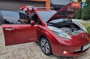 Хэтчбек Nissan Leaf 2013 в Одессе