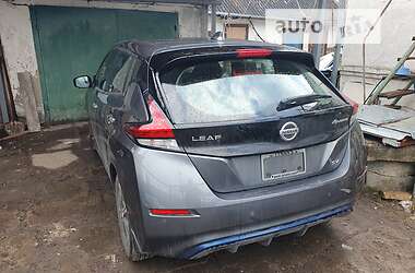 Хэтчбек Nissan Leaf 2021 в Ирпене