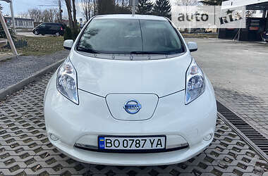 Хэтчбек Nissan Leaf 2016 в Тернополе