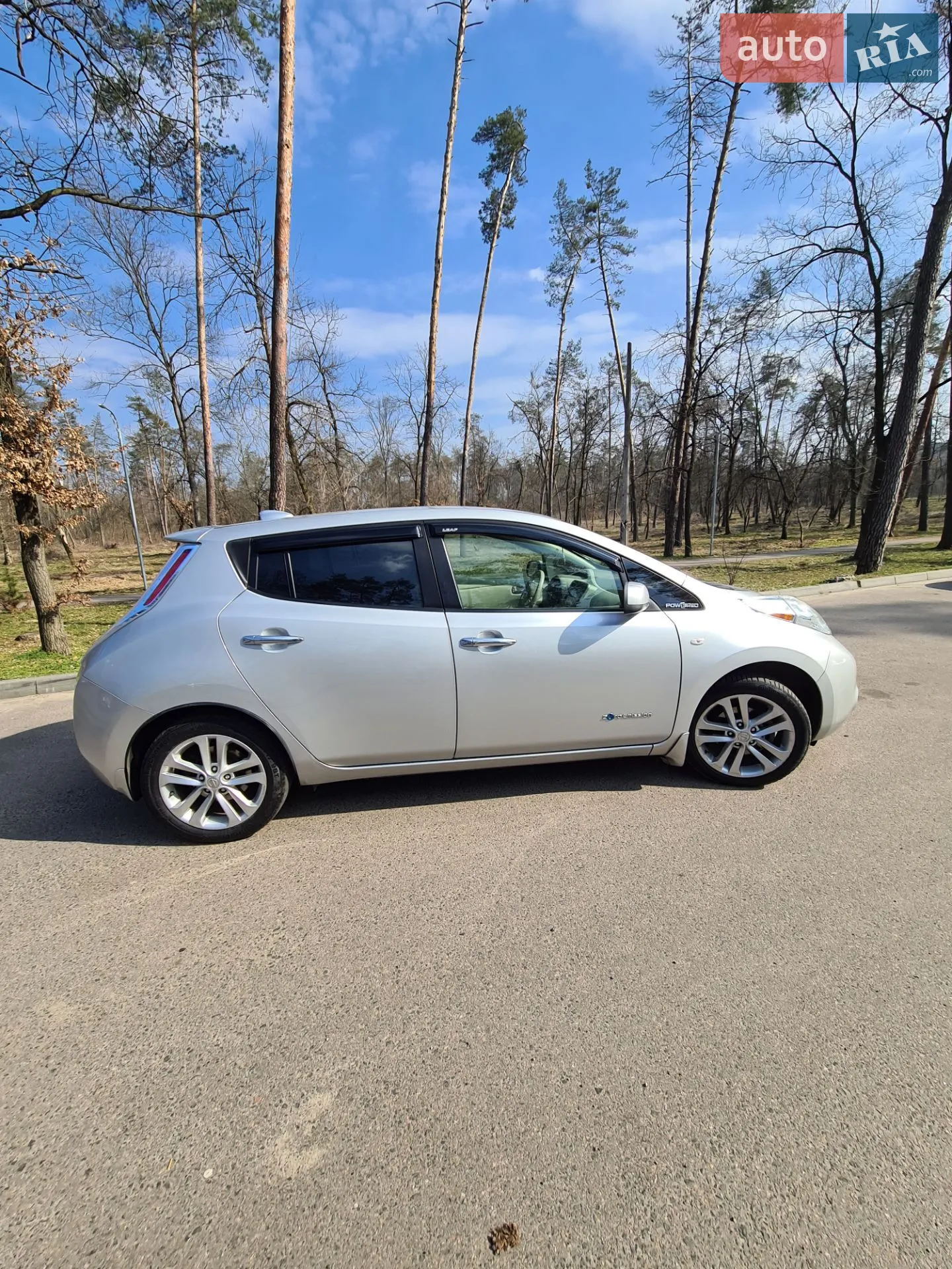 2011 Nissan Leaf - мініатюра 6