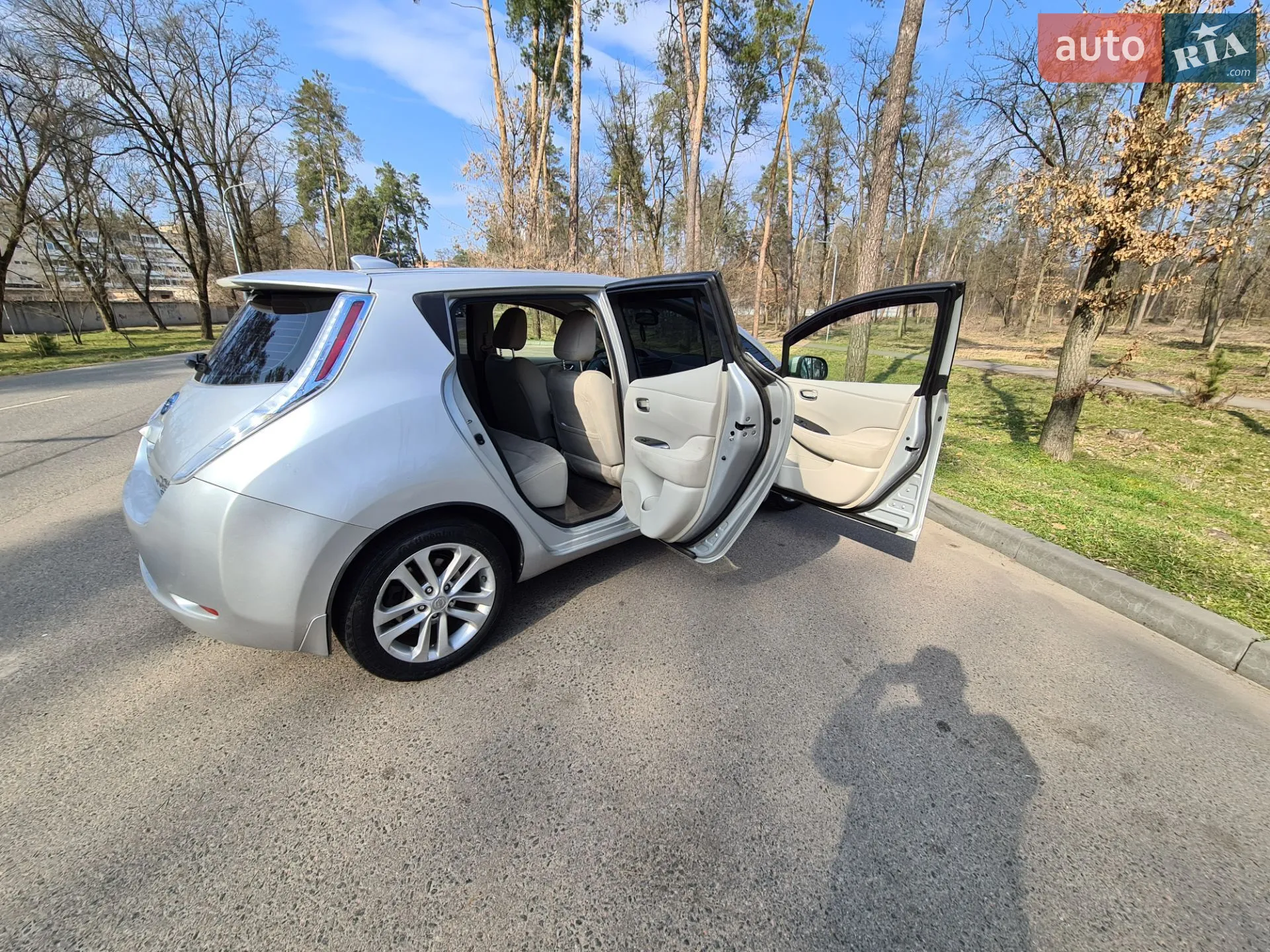2011 Nissan Leaf - мініатюра 11