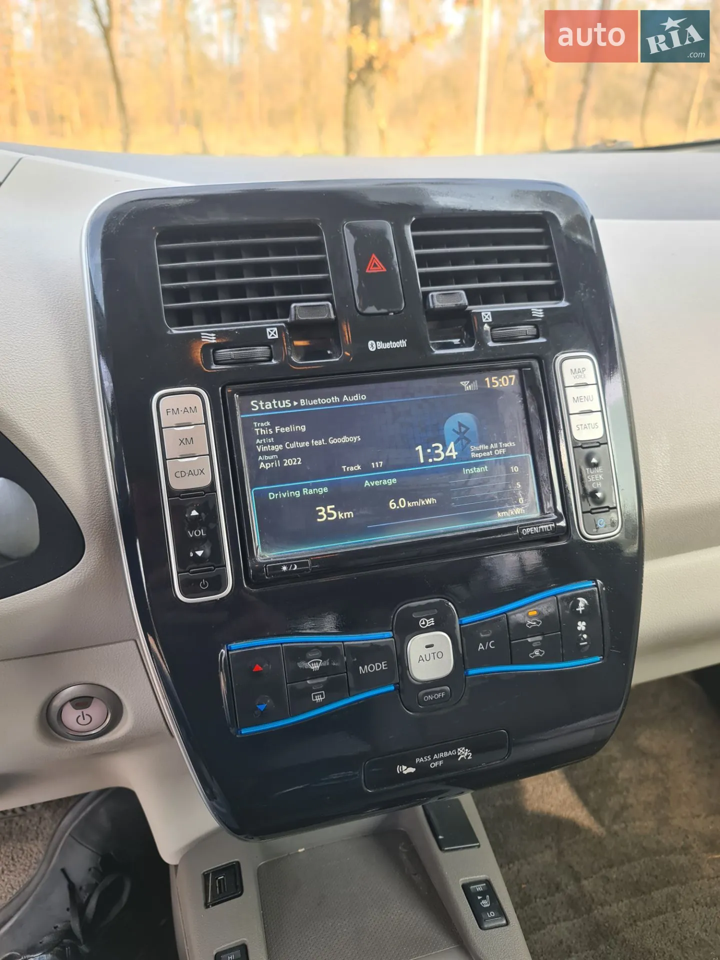 2011 Nissan Leaf - мініатюра 17