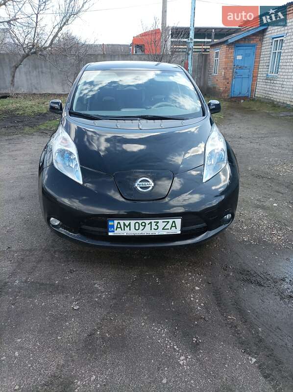 Хэтчбек Nissan Leaf 2012 в Бердичеве фото 6 Хэтчбек Nissan Leaf 2012 в Бердичеве