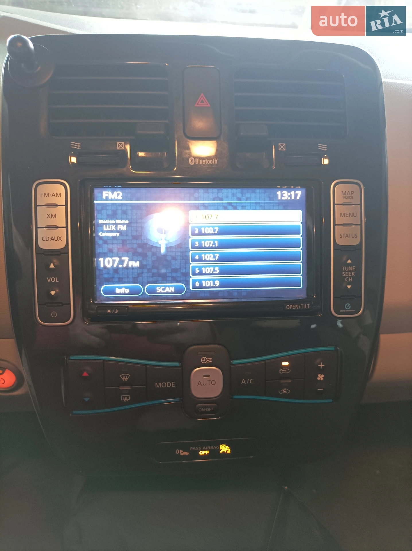 2012 Nissan Leaf - мініатюра 4