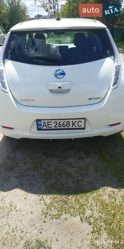 Nissan Leaf 2014