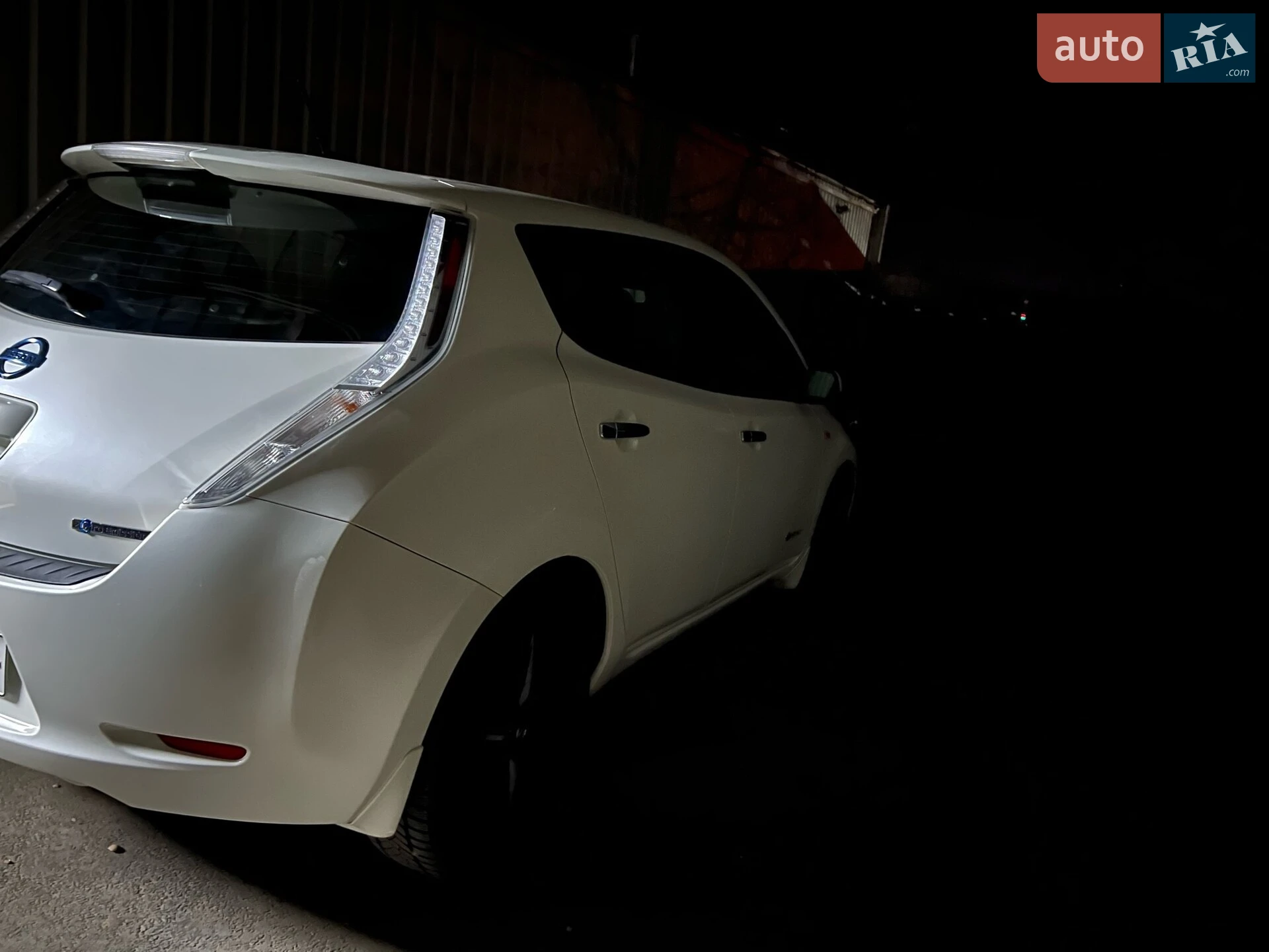 2016 Nissan Leaf - мініатюра 11
