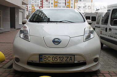 Хетчбек Nissan Leaf 2013 в Львові