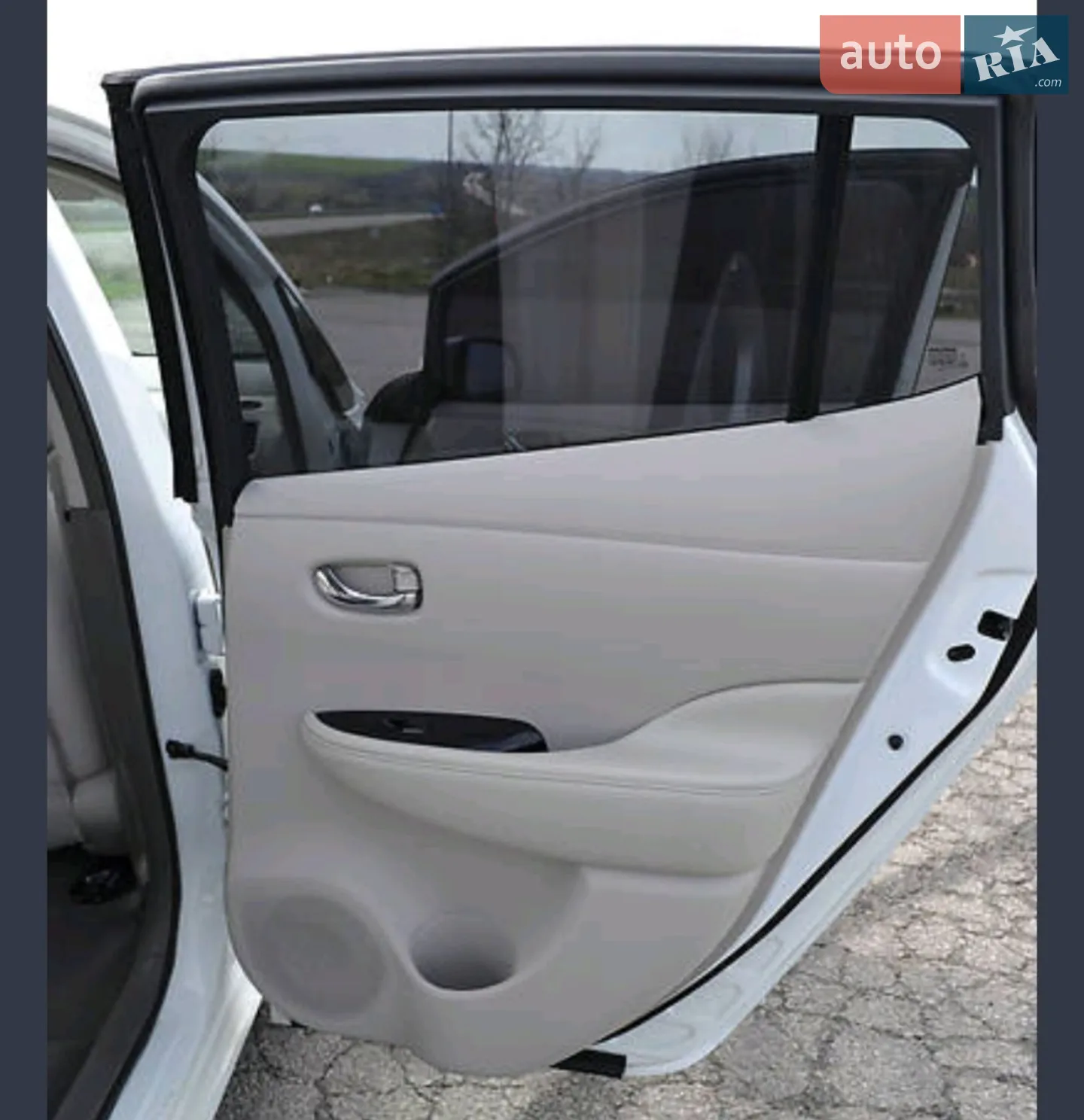 2013 Nissan Leaf - мініатюра 11