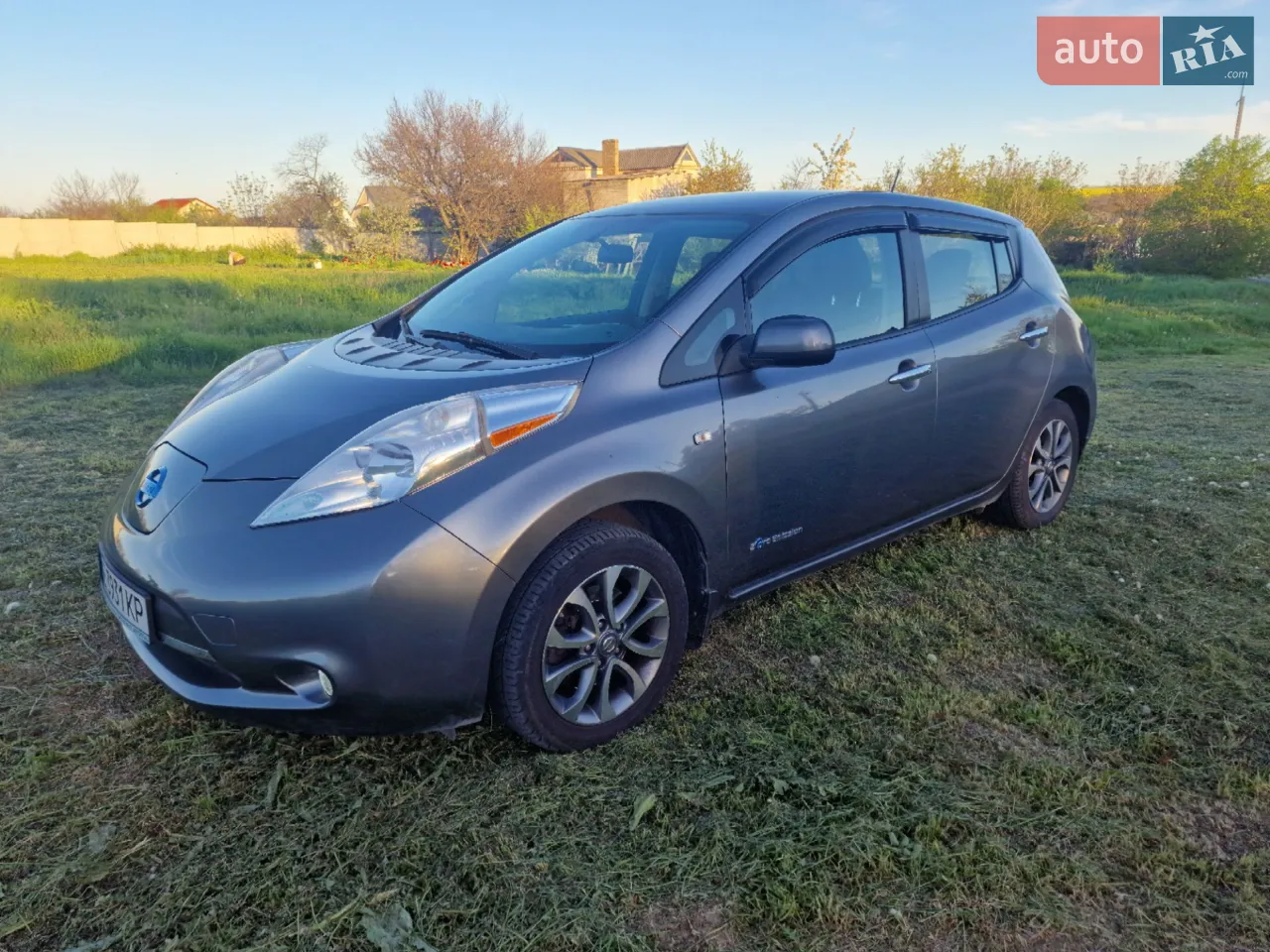 2016 Nissan Leaf - мініатюра 14
