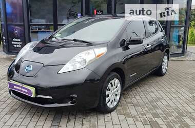 Хэтчбек Nissan Leaf 2014 в 