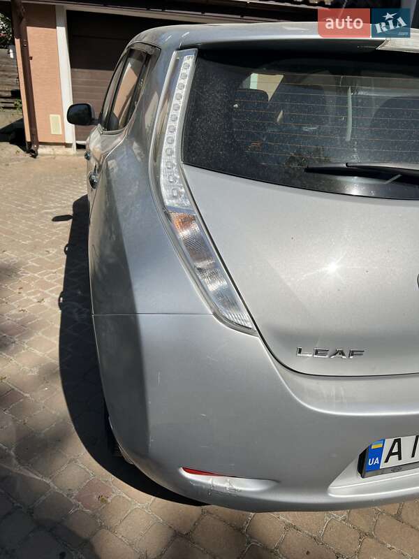 Хетчбек Nissan Leaf 2015 в Ірпені фото 10 Хетчбек Nissan Leaf 2015 в Ірпені