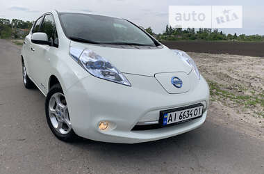 Хетчбек Nissan Leaf 2012 в Василькові