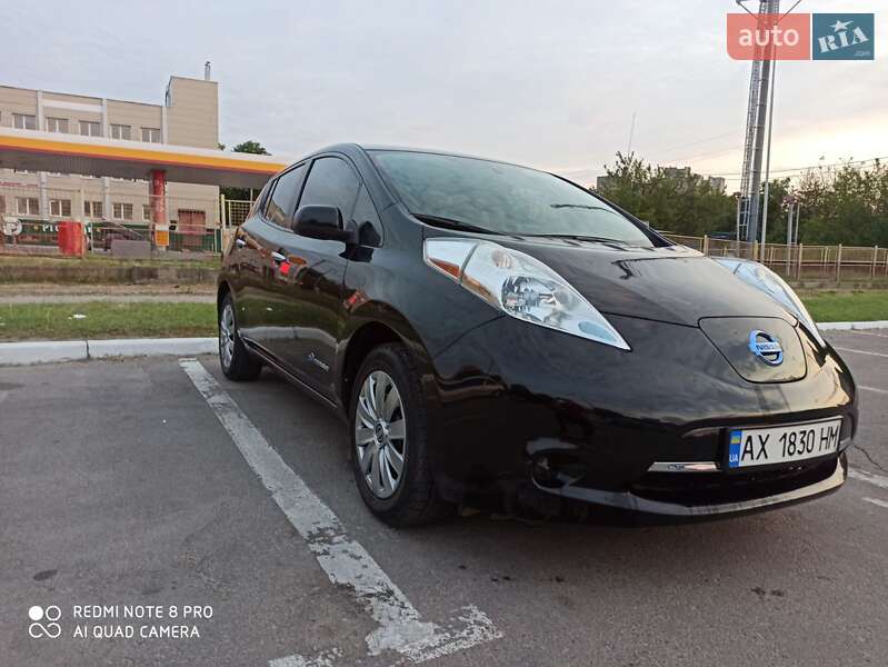 Хэтчбек Nissan Leaf 2015 в Харькове
